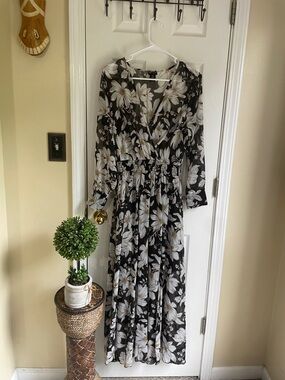 Black Floral Boho Coquette Maxi Dress with White Daisy Print